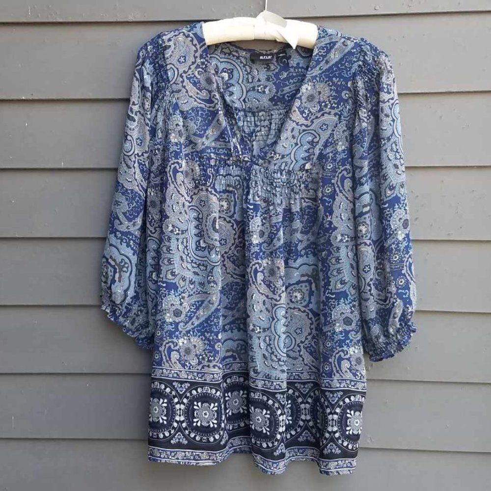 Ana Blue Gray Lined Paisley Peasant Top size XL